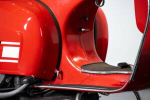 Image 32/50 of Piaggio DUMMY (1975)