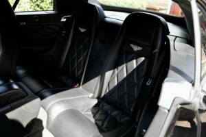 Bild 41/50 von Bentley Continental GTC W12 (2011)