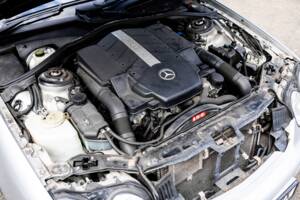Bild 31/36 von Mercedes-Benz CL 500 (2004)