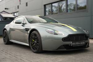 Bild 47/50 von Aston Martin V12 Vantage AMR (2017)