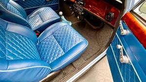 Image 9/15 of Mini Cooper E (1996)