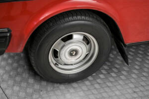 Image 22/50 of Volvo 240 (1983)