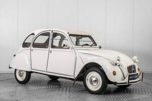 Bild 39/60 von Citroën 2 CV 6 Club (1989)