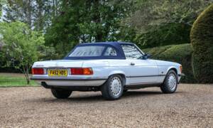 Afbeelding 3/50 van Mercedes-Benz 300 SL (1989)