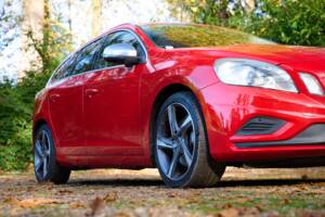 Bild 23/50 von Volvo V60 T6 (2012)
