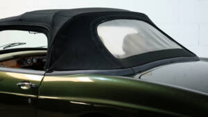 Bild 8/22 von MG RV8 (1995)