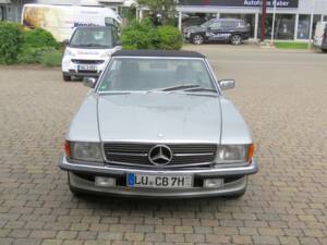 Image 1/39 de Mercedes-Benz 300 SL (1987)