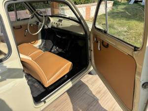 Image 22/23 of FIAT 500 F (1967)