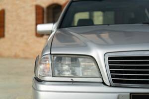 Image 10/50 of Mercedes-Benz C 36 AMG (1995)