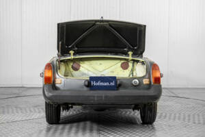 Immagine 33/50 di MG MGB (1977)