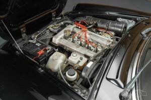 Image 4/19 of Alfa Romeo 1.6 Spider (1986)