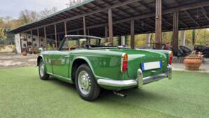 Image 15/66 of Triumph TR 4A IRS (1966)