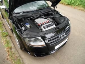 Image 30/35 of Audi TT 3.2 quattro (2004)
