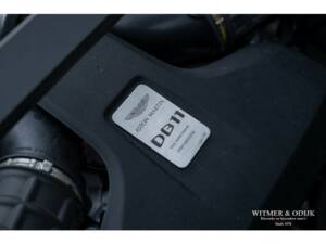 Image 41/41 de Aston Martin DB 11 Volante (2018)