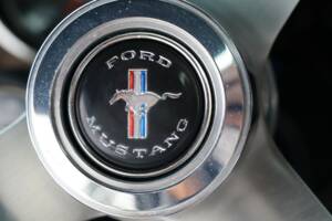 Bild 38/50 von Ford Mustang 289 (1966)