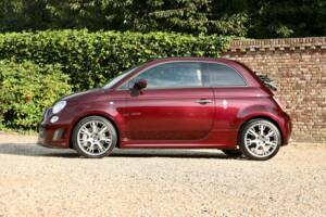 Immagine 26/50 di Abarth 695 &quot;Edizione Maserati&quot; (2013)