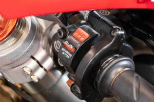 Imagen 39/43 de Ducati 996 SPS (1999)
