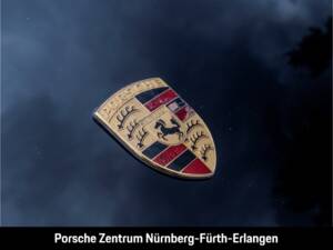 Bild 12/48 von Porsche 911 Carrera 4 (1991)