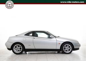 Image 3/18 of Alfa Romeo GTV 2.0 Twin Spark (1997)
