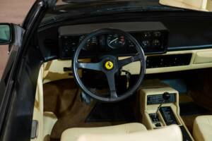 Bild 51/99 von Ferrari Mondial Quattrovalvole (1985)