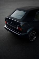 Bild 6/40 von Volkswagen Golf Mk I Convertible 1.8 (1991)