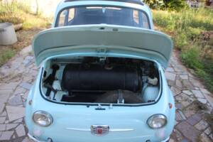 Image 24/71 of FIAT 500 F (1968)
