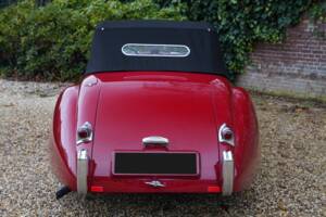 Image 6/50 of Jaguar XK 120 OTS (Alloy) (1949)