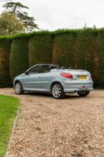 Image 29/50 of Peugeot 206 CC 1.6 16V (2003)