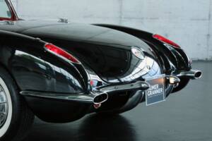 Image 22/50 de Chevrolet Corvette (1959)