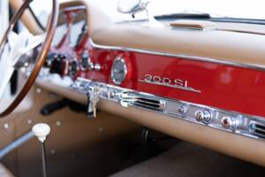 Image 42/49 of Mercedes-Benz 300 SL "Gullwing" (1955)