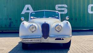Image 1/23 of Jaguar XK 120 DHC (1954)