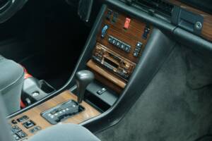 Bild 26/50 von Mercedes-Benz 500 SE (1987)