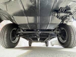 Image 16/20 of Volkswagen T1 panel van (1964)