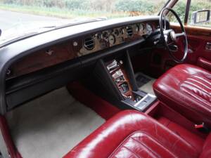 Image 11/20 of Bentley T 1 (1974)