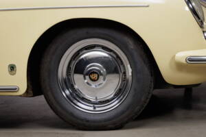 Image 13/39 of Porsche 356 B 1600 Super (1963)