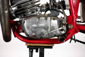 Image 13/50 of CZ 250 (1977)