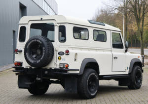 Image 3/16 of Land Rover 110 (1989)