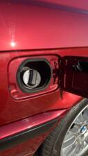 Bild 36/57 von BMW 320i (1993)