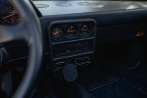 Image 42/60 of Ferrari 328 GTS (1986)