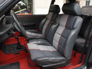 Imagen 5/50 de Peugeot 205 GTi 1.9 (1988)
