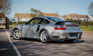 Bild 3/50 von Porsche 911 GT2 (2002)