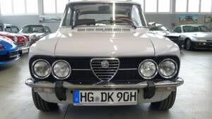 Image 34/34 of Alfa Romeo Giulia Nuova Super 1600 (1974)