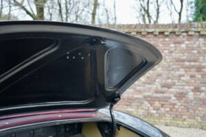 Immagine 19/50 di Jaguar E-Type 3.8 (1961)