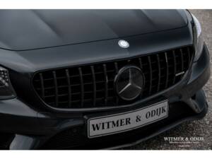 Image 27/36 of Mercedes-Benz S 500 4MATIC (2015)