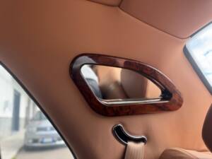 Image 42/44 of Bentley Arnage Green Label (2000)