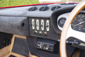 Image 14/40 of Ferrari 365 GTB&#x2F;4 Spyder (1973)
