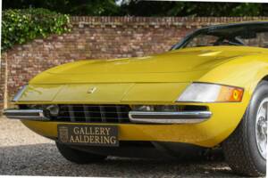 Obraz 23/50 pojazdu Ferrari 365 GTB/4 Daytona (1971)