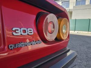 Image 44/95 of Ferrari 308 GTBi Quattrovalvole (1984)