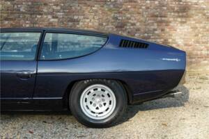 Bild 33/50 von Lamborghini Espada 400 GT (1973)