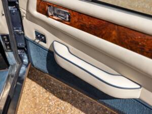 Bild 29/70 von Aston Martin V8 EFi (1988)